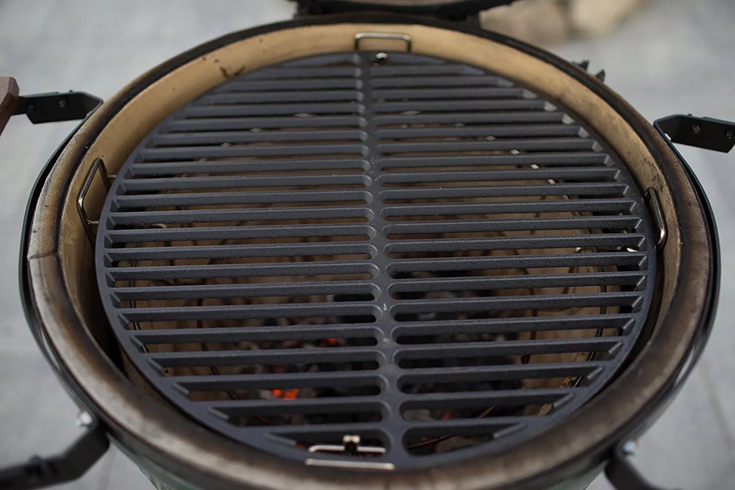 15.5" Cast Iron Grate Grids Sear Grate Fire Pit,Dracarys Round Cooking Grate big green egg accessories Fit for Medium Big Green Egg Grill Dome Char-Griller or Same Size Charcoal Grill(Medium - 15.5")