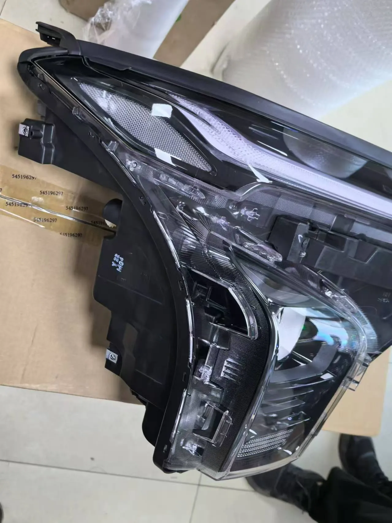 2024-25 TRAX LED EXPORT HEADLIGHT LEFT RIGHT NEW OE