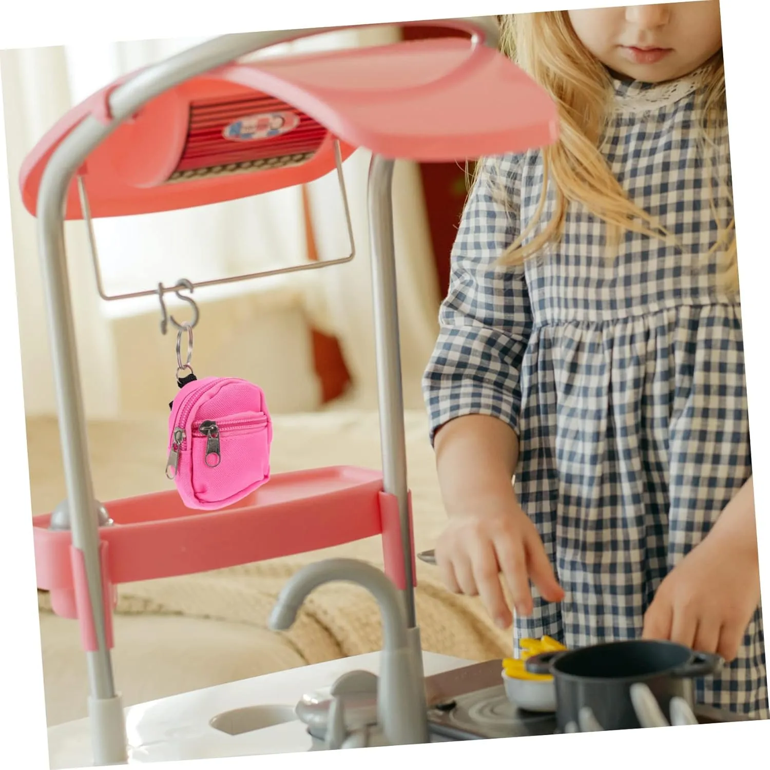 5 pcs Miniature Schoolbag Decor Cute Mini Backpack for Dollhouse Accessories Present for Miniature Collectors High Grade Material Vividly Designed