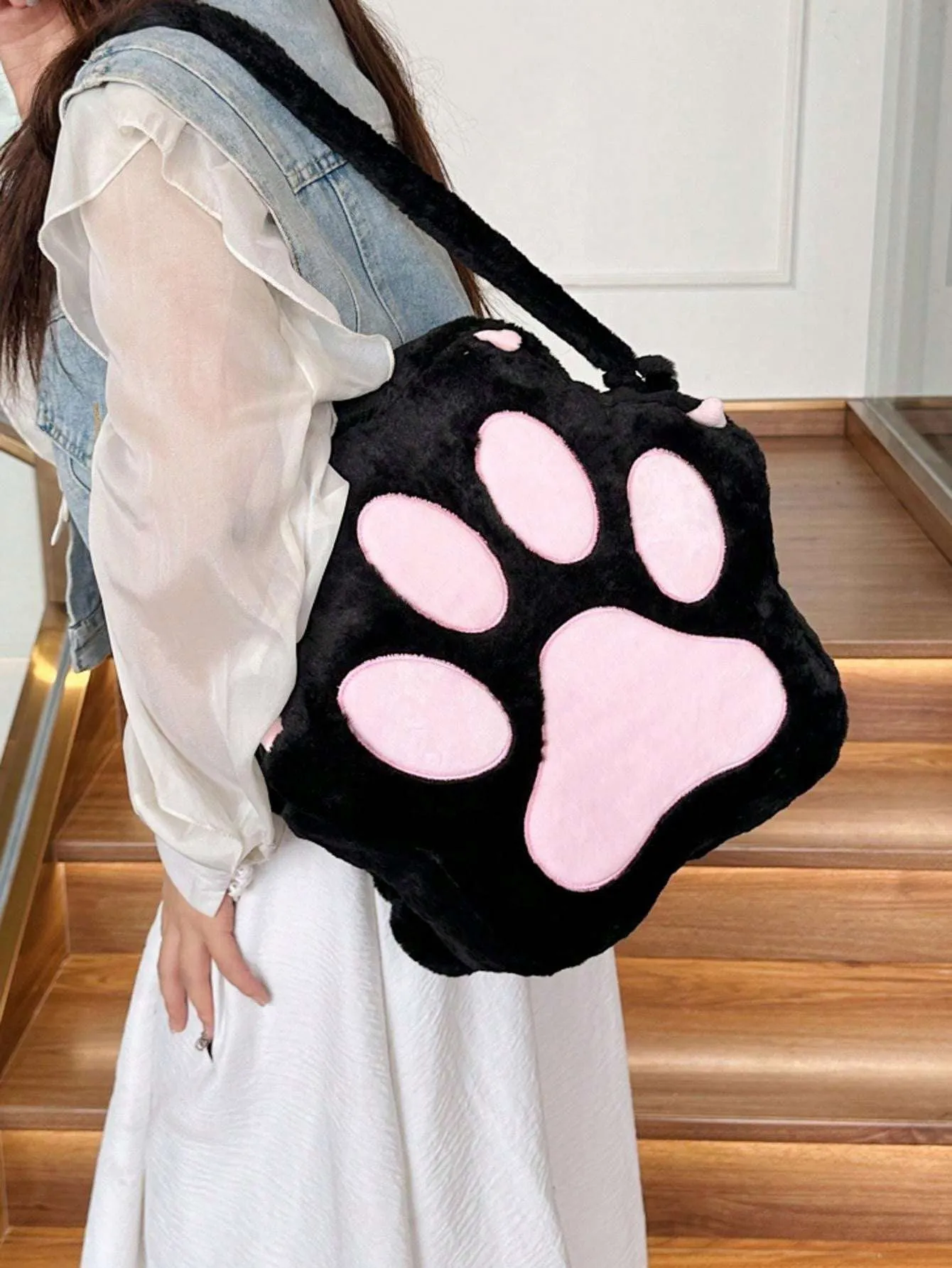 Adorable Cat Paw Plush Backpack: The Perfect Personalized Gift for Trendy Girls!