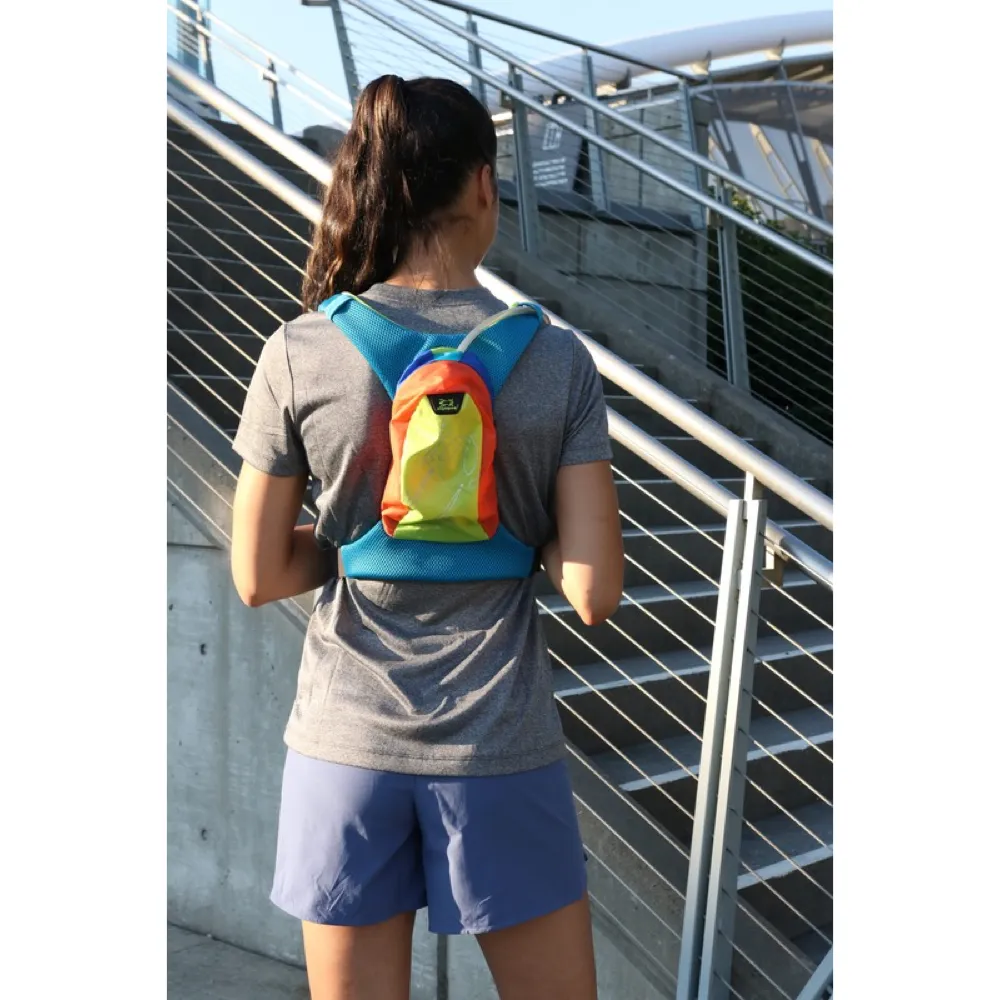 Amphipod PureRun UltraLight 600 mL Hydration Vest in HydroPop