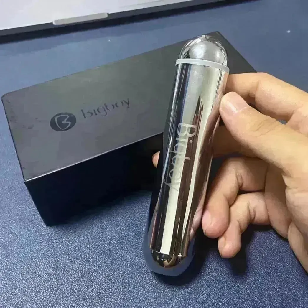 BIG BOY Vibrating Massager Power Bank