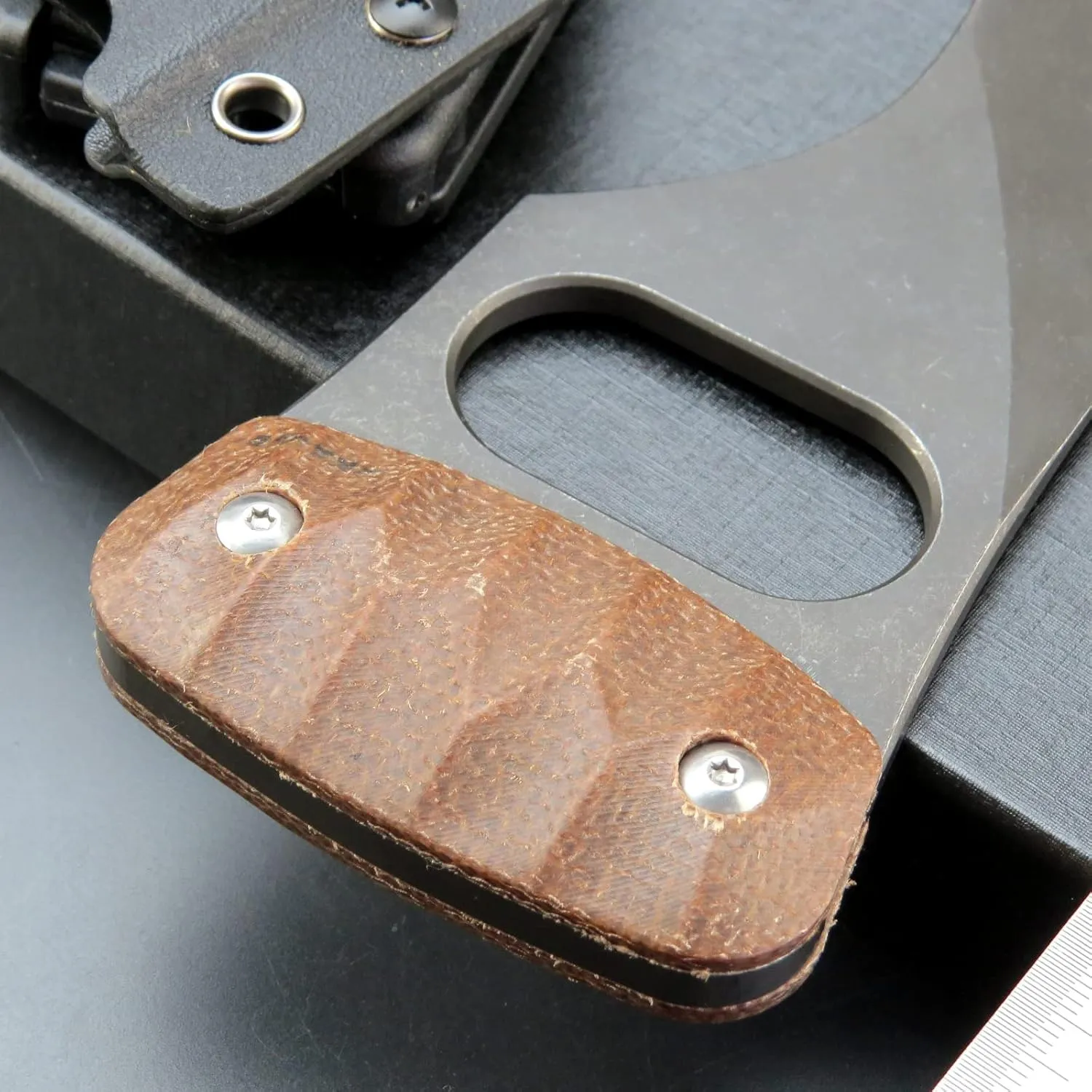 C1113 Fixed Blade Knife D2 Steel Micarta Handle Outdoor Claw Teeth Knife for Outdoor Camping EDC Tools with Kydex Sheaths(Brown)