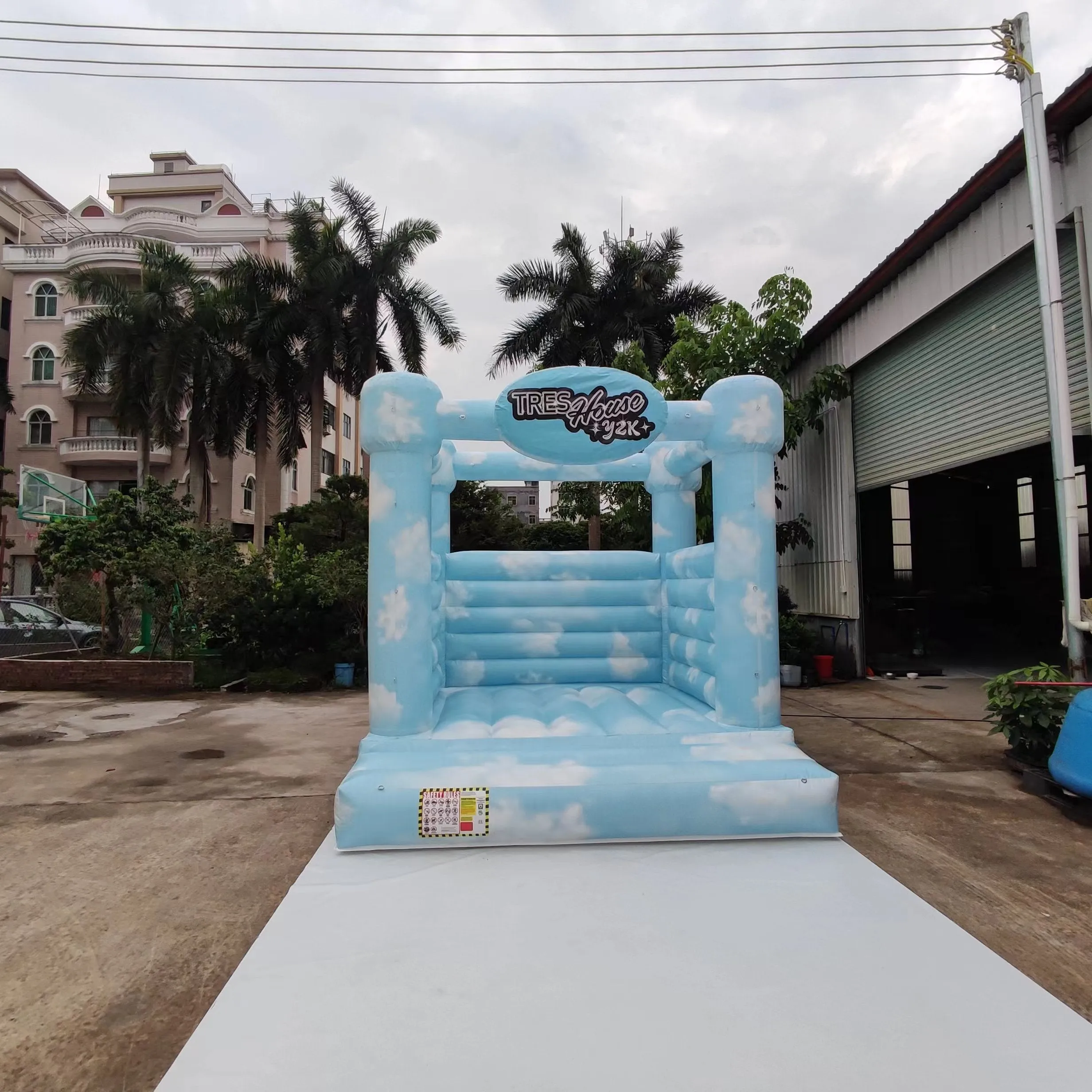 Custom Inflatable Bounce House | Free Designs | Custom Inflatables