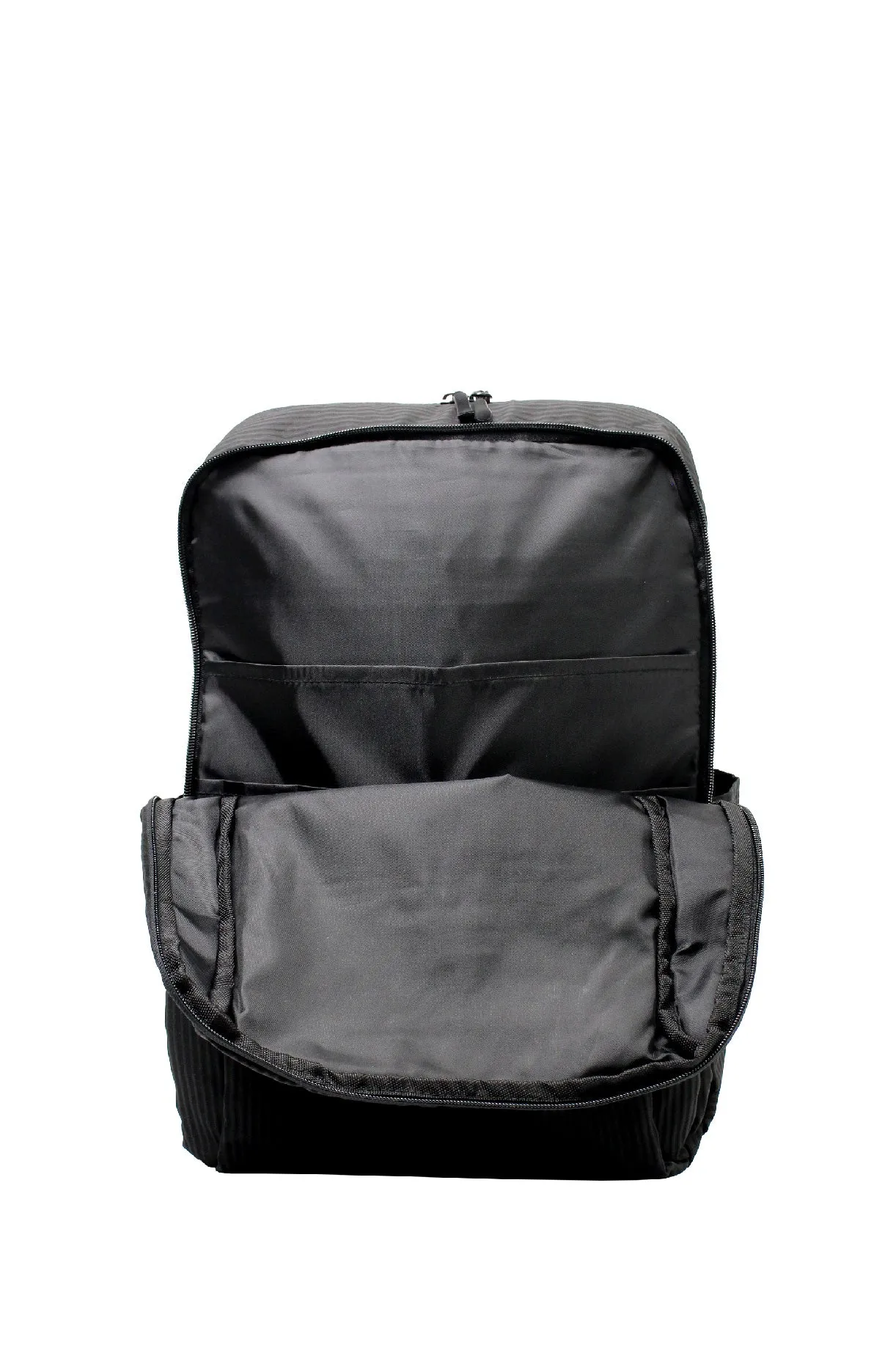 ELEPH OTTO PLEAT BACKPACK : BLACK
