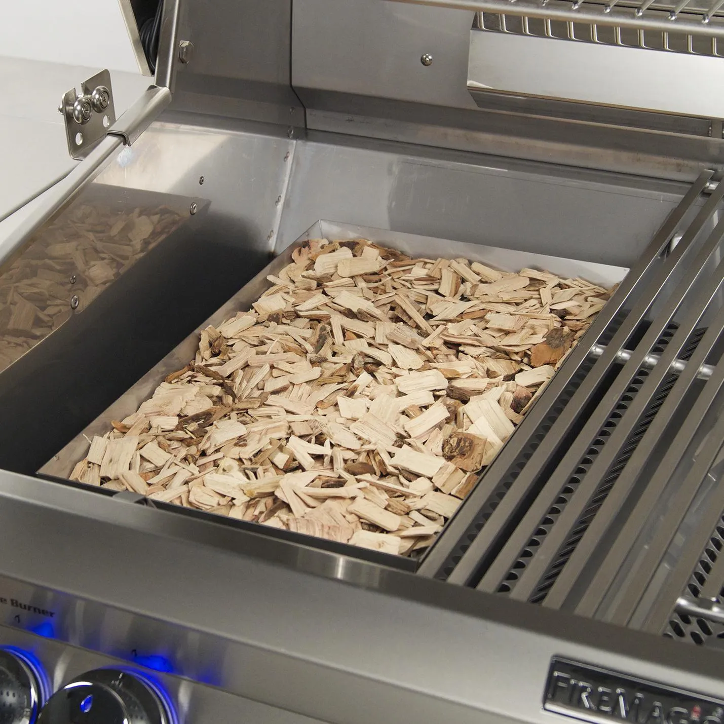 Fire Magic | Charcoal & Smoker Basket for Aurora Gas Grills