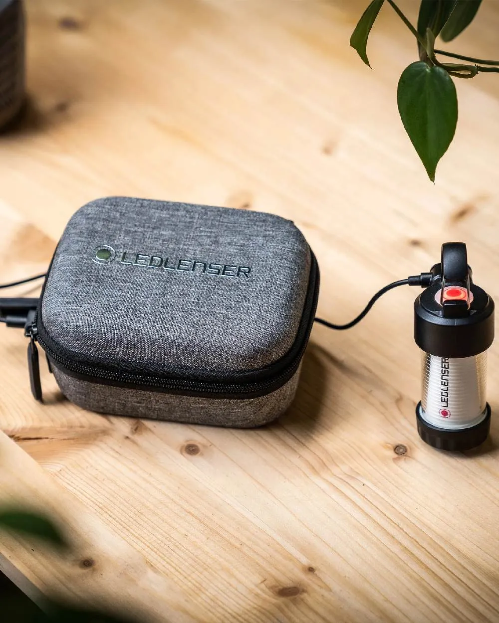 Led Lenser Powercase/Hard Storage Case & Powerbank 5000mAh