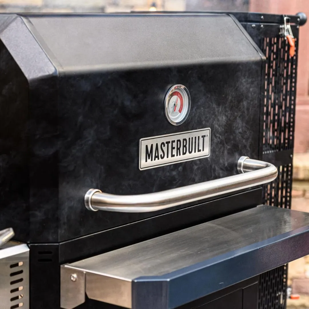 Masterbuilt Gravity Series® 1050 Digital Charcoal Grill   Smoker - MB20041220