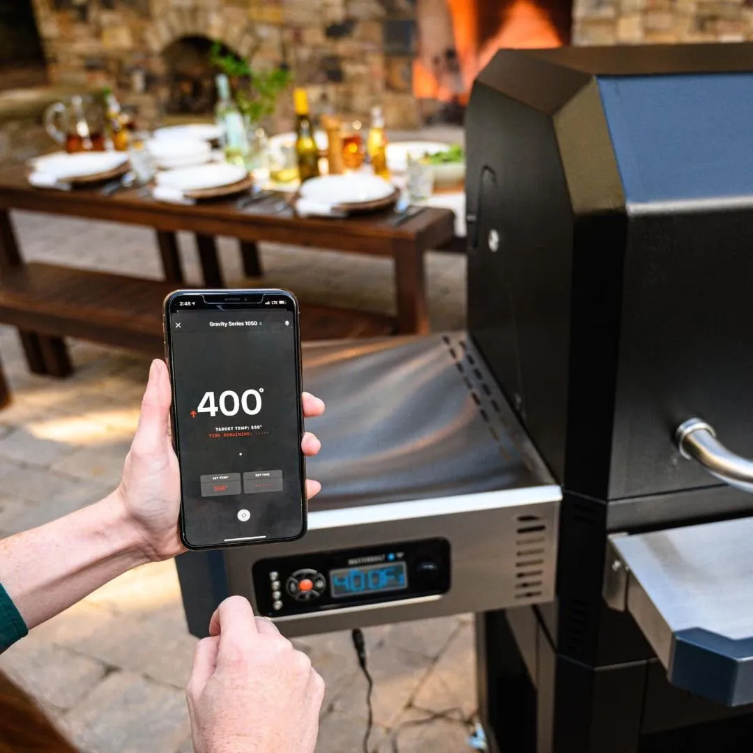 Masterbuilt Gravity Series® 1050 Digital Charcoal Grill   Smoker - MB20041220