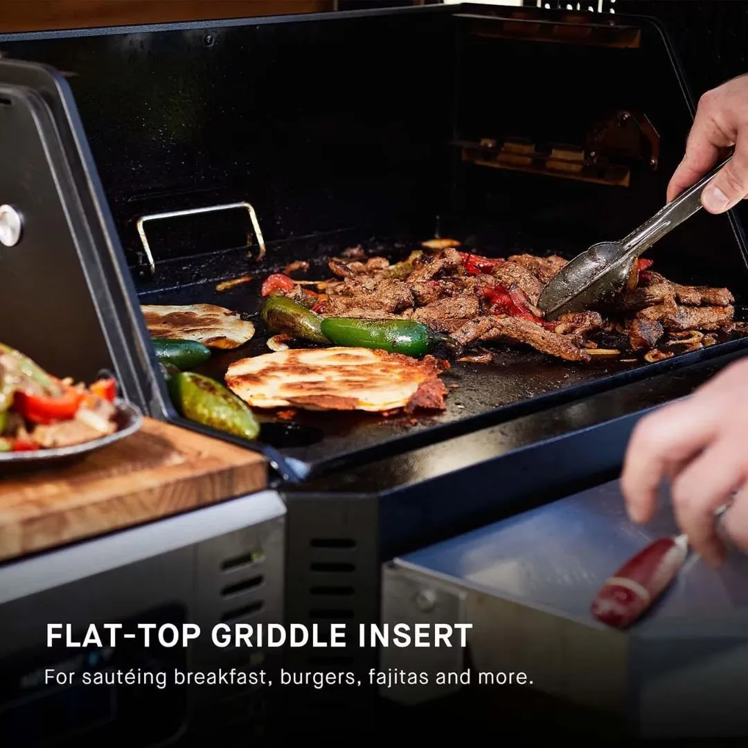Masterbuilt Gravity Series® 800 Digital Charcoal Griddle   Grill   Smoker - MB20040221