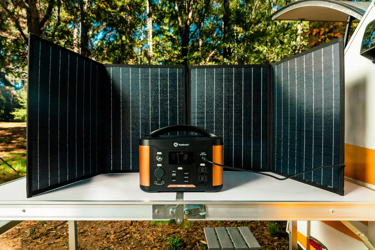 Southwire Elite 500 Series™ with Solar Panel Bundle - 53252K