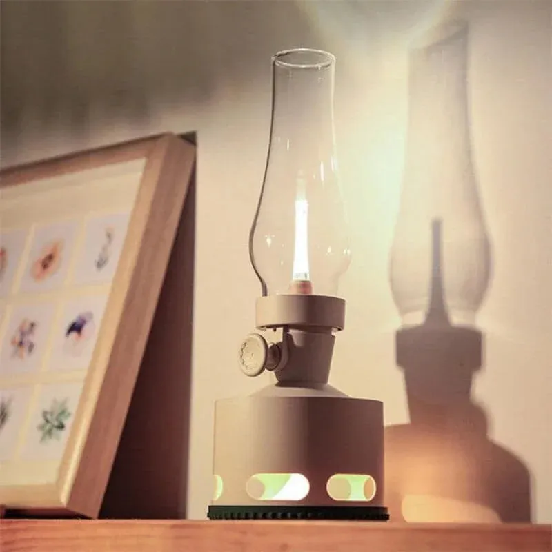Vintage LED Lantern – Classic Rechargeable Lamp with Touch Flame Control