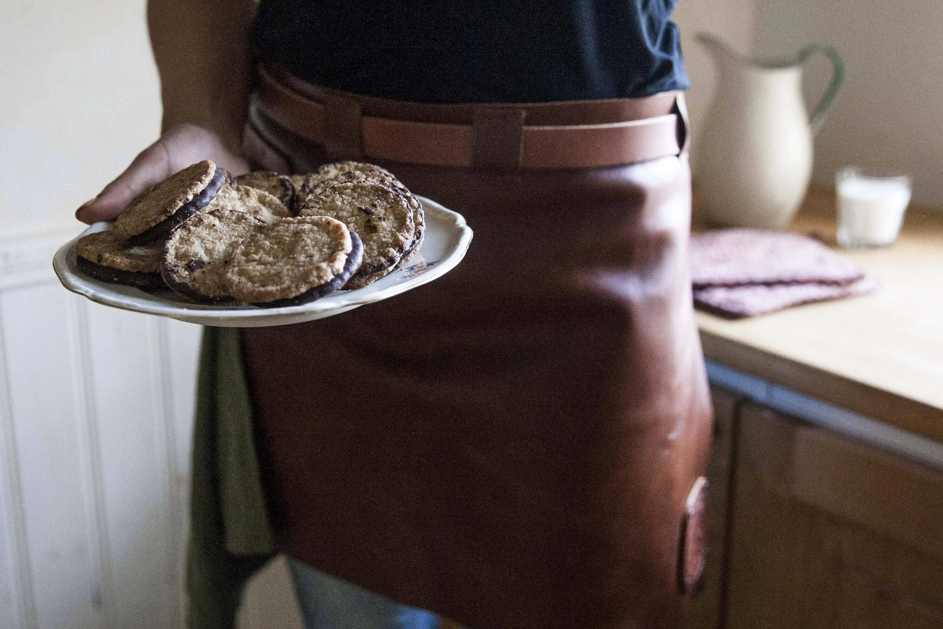 Waist Down Leather Apron Long