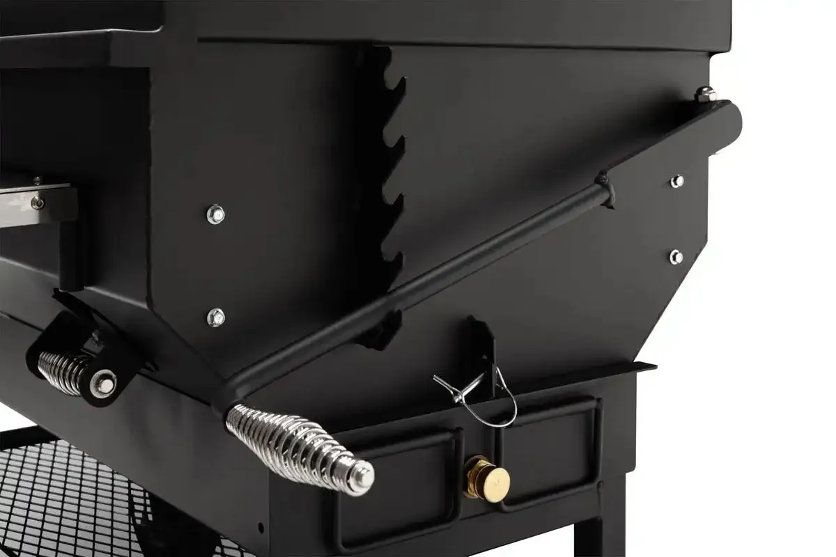 Yoder Smokers Adjustable Charcoal Grill