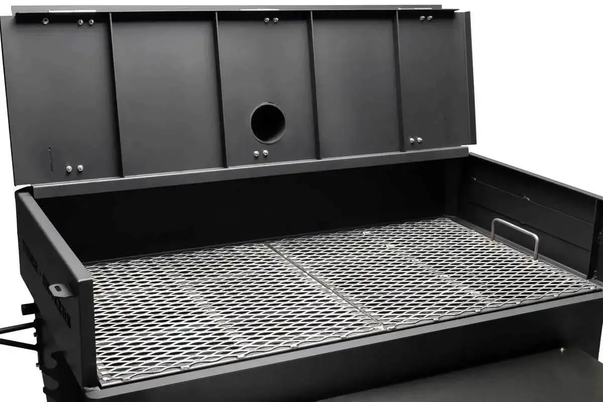Yoder Smokers Adjustable Charcoal Grill
